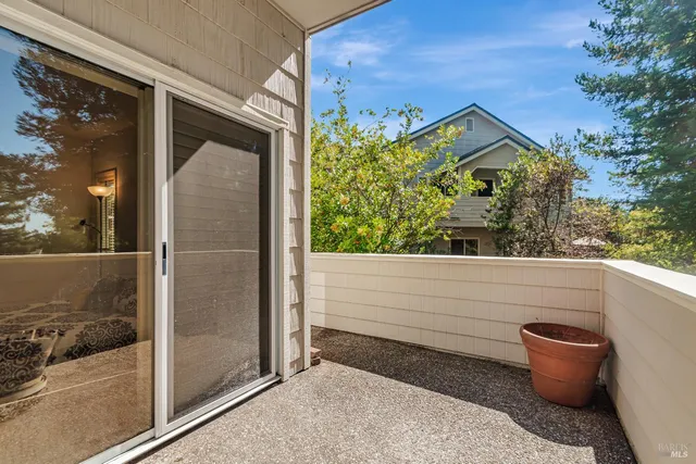 $550,000 | 2016 Stonefield Lane, Santa Rosa, CA 95403