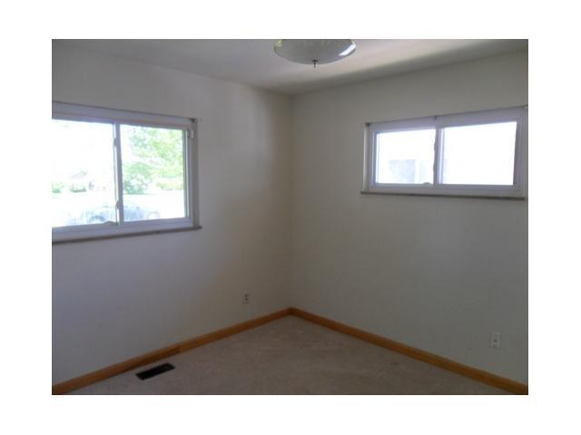192 Oxley Road Columbus, OH 43228 - Photo 6 of 8 Gallery Image 6