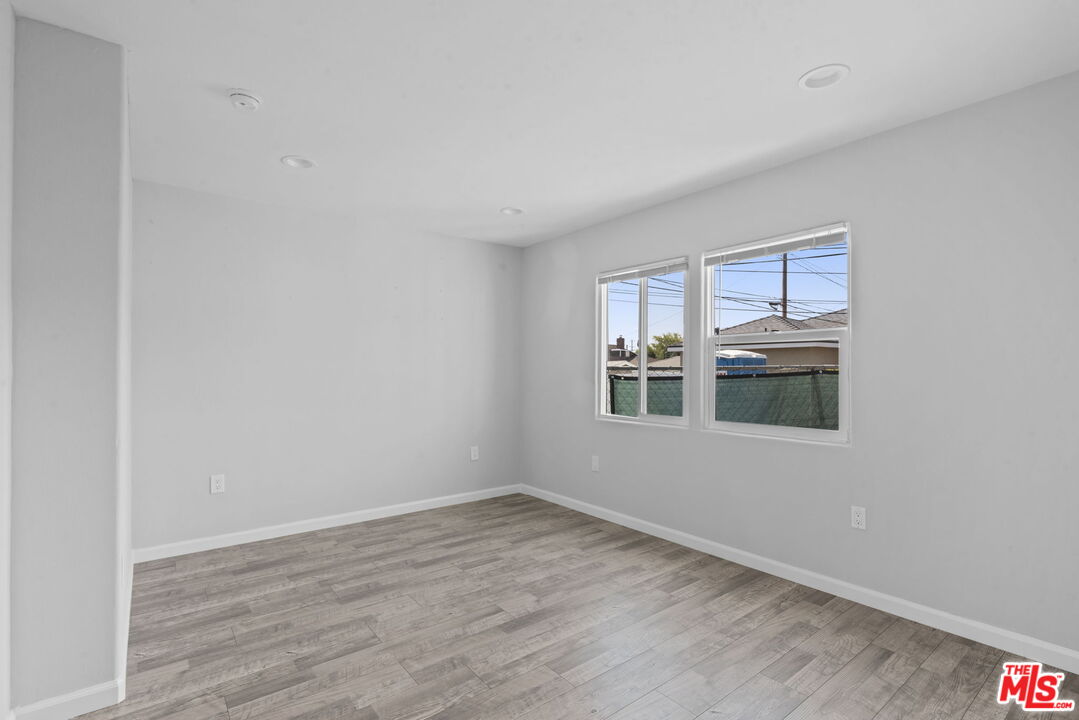 1960 North Ontario Street Burbank, CA 91505 - Photo 10 of 16 an empty room with a window