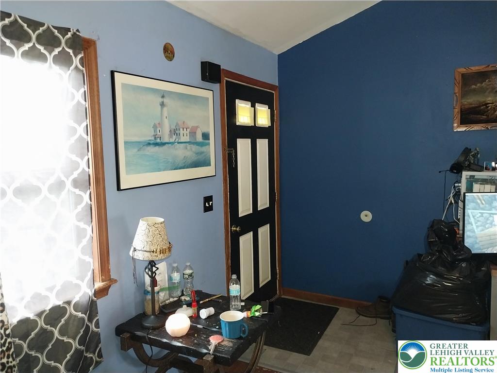 2108 Fox Road Bushkill, PA 18324 - Photo 18 of 98