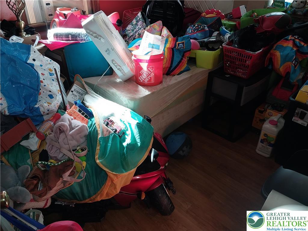 2108 Fox Road Bushkill, PA 18324 - Photo 33 of 98