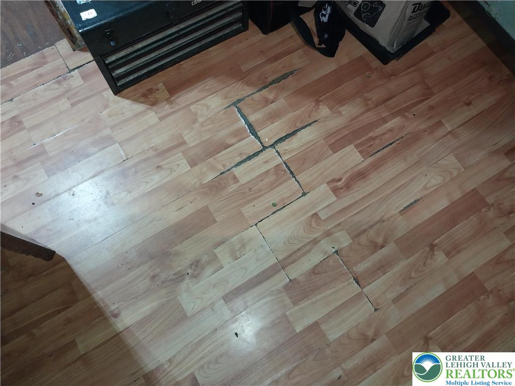 2108 Fox Road Bushkill, PA 18324 - Photo 36 of 98