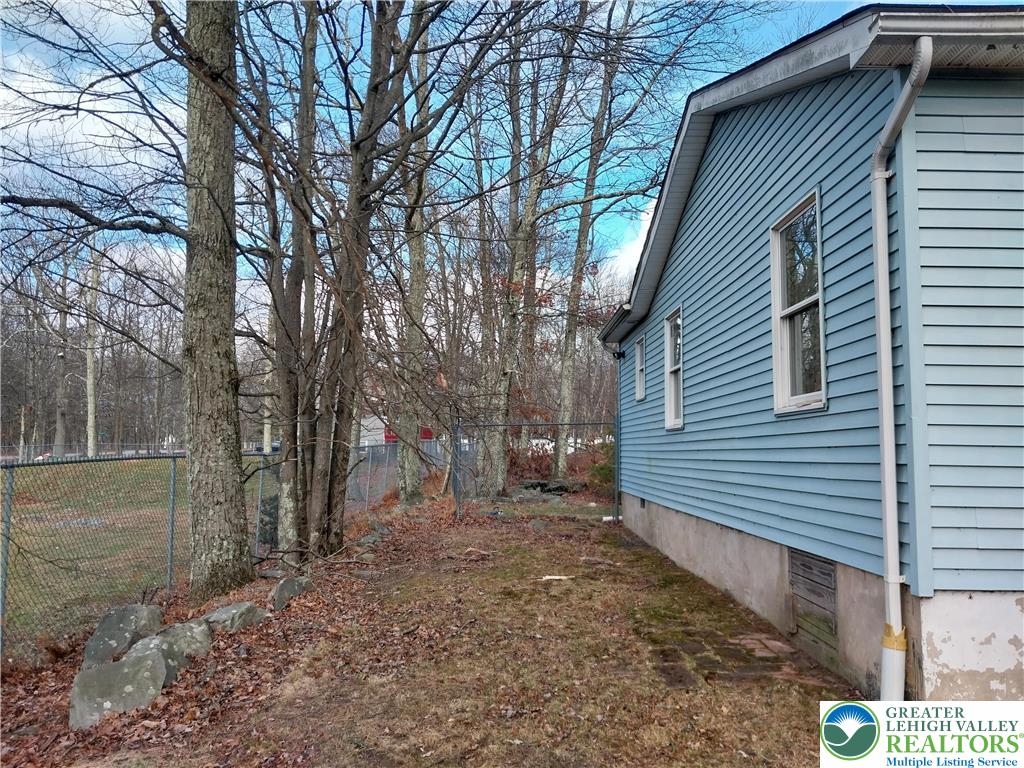 2108 Fox Road Bushkill, PA 18324 - Photo 4 of 98 a view of a house with a yard