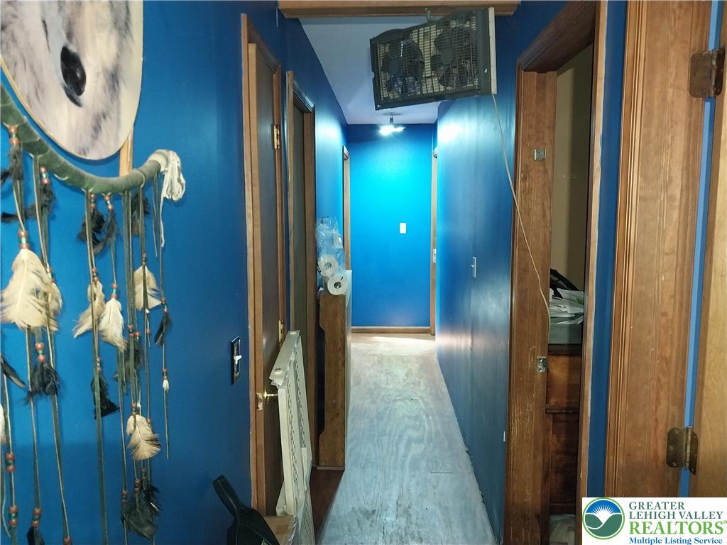 2108 Fox Road Bushkill, PA 18324 - Photo 47 of 98 a bathroom with mirror and a shower