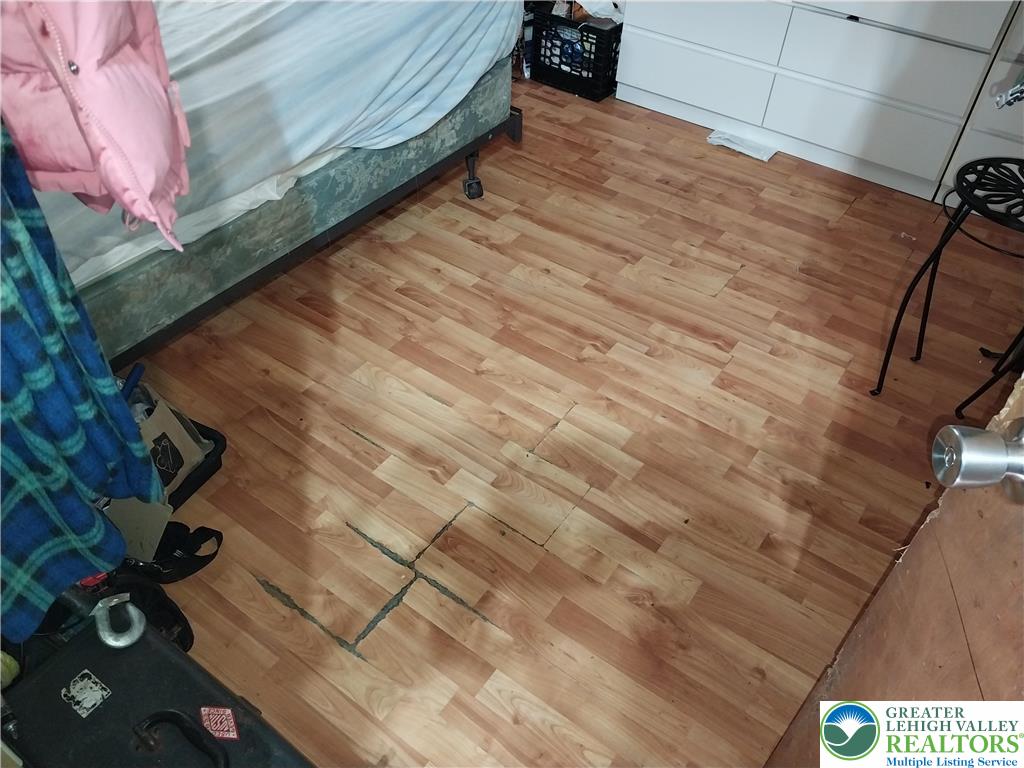 2108 Fox Road Bushkill, PA 18324 - Photo 50 of 98 a view of a backyard