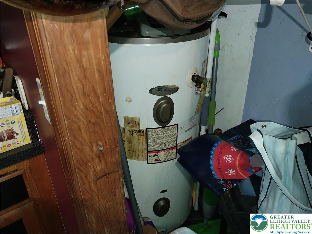 2108 Fox Road Bushkill, PA 18324 - Photo 64 of 98 a bathroom with a sink mirror and vanity
