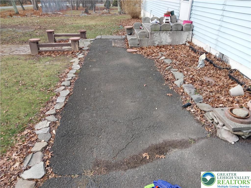 2108 Fox Road Bushkill, PA 18324 - Photo 70 of 98 a outdoor view with a sitting space