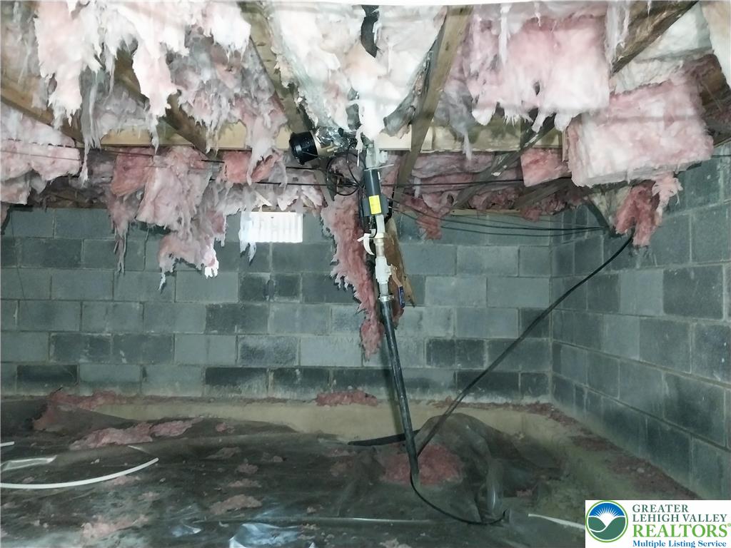 2108 Fox Road Bushkill, PA 18324 - Photo 80 of 98