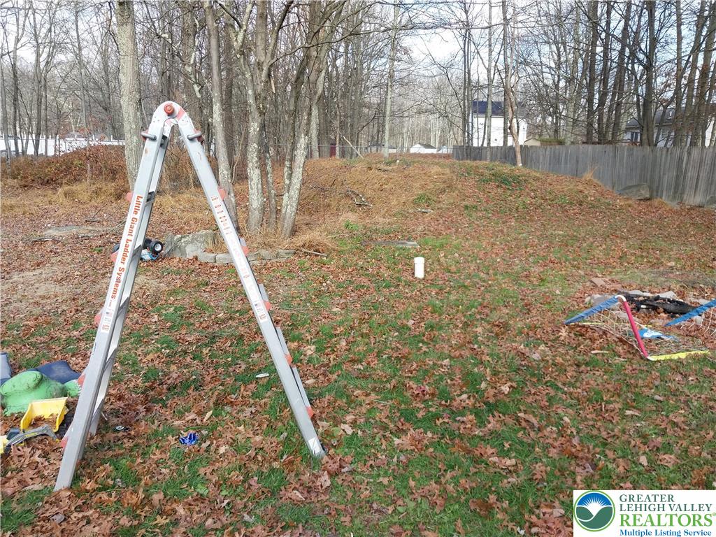 2108 Fox Road Bushkill, PA 18324 - Photo 85 of 98 a view of a backyard