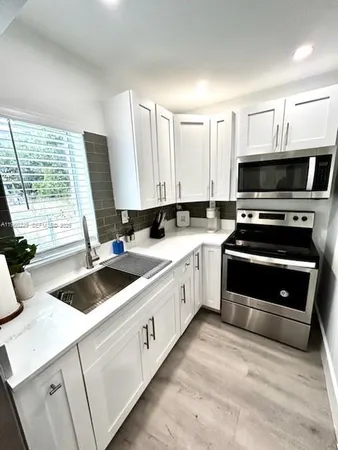 $1,300 | 15001 Leisure Drive, Unit 2, Homestead, FL 33033