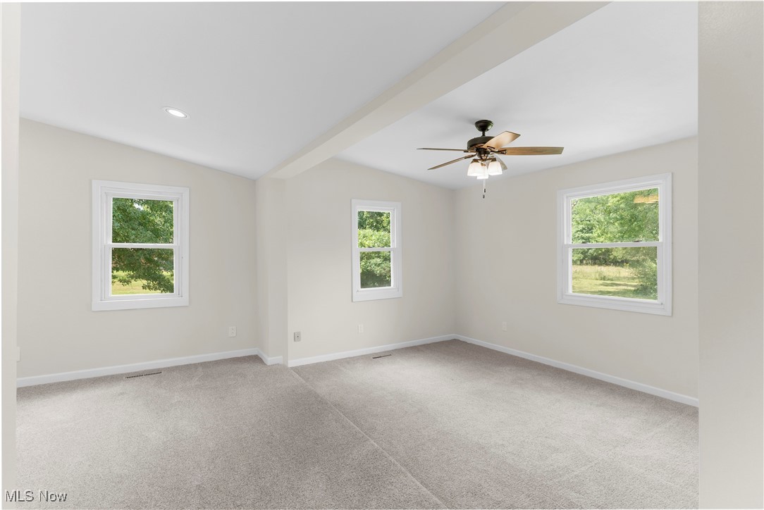 1424 Carson Salt Road Warren, OH 44481 - Photo 12 of 37 Gallery Image 12