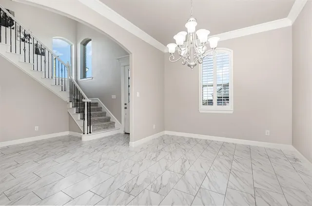 $426,500 | 649 Xavier Court, Waxahachie, TX 75165