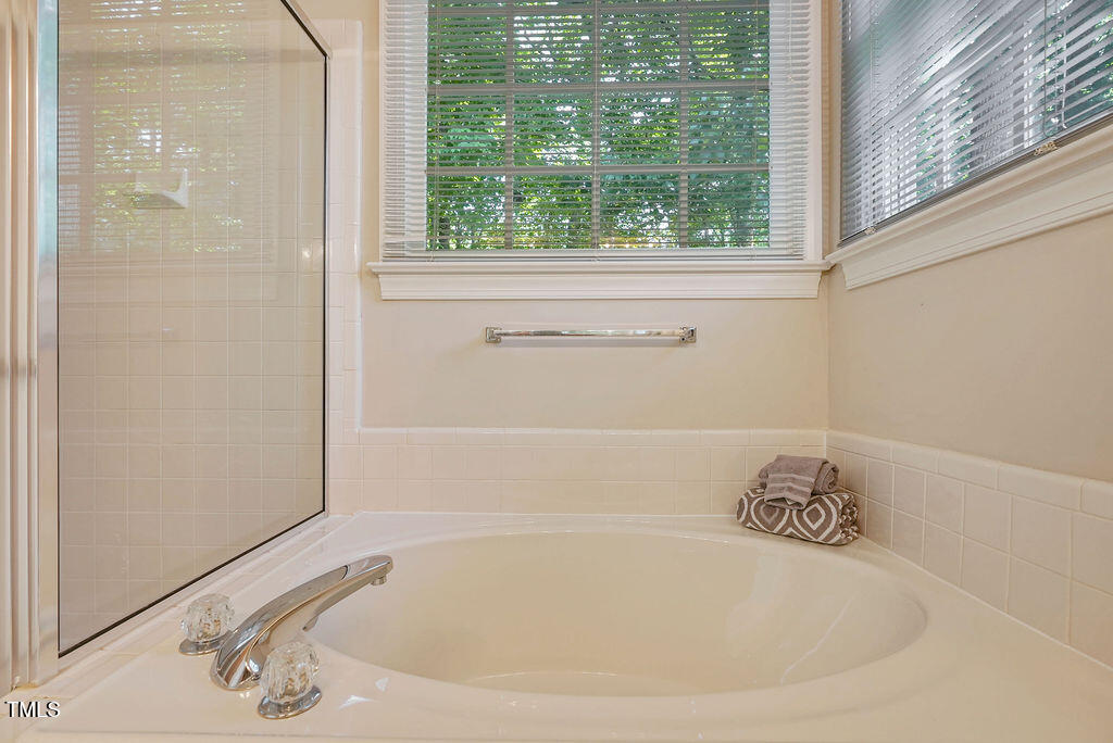 125 Chimney Rise Drive Cary, NC 27511 - Photo 23 of 40 125chimney-163