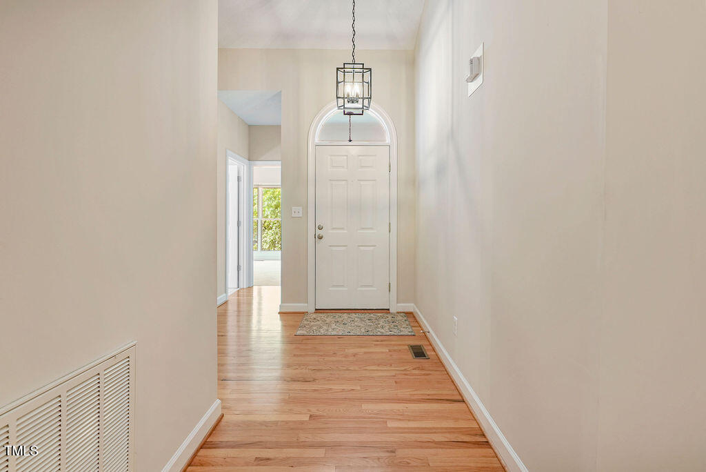 125 Chimney Rise Drive Cary, NC 27511 - Photo 4 of 40 125chimney-38