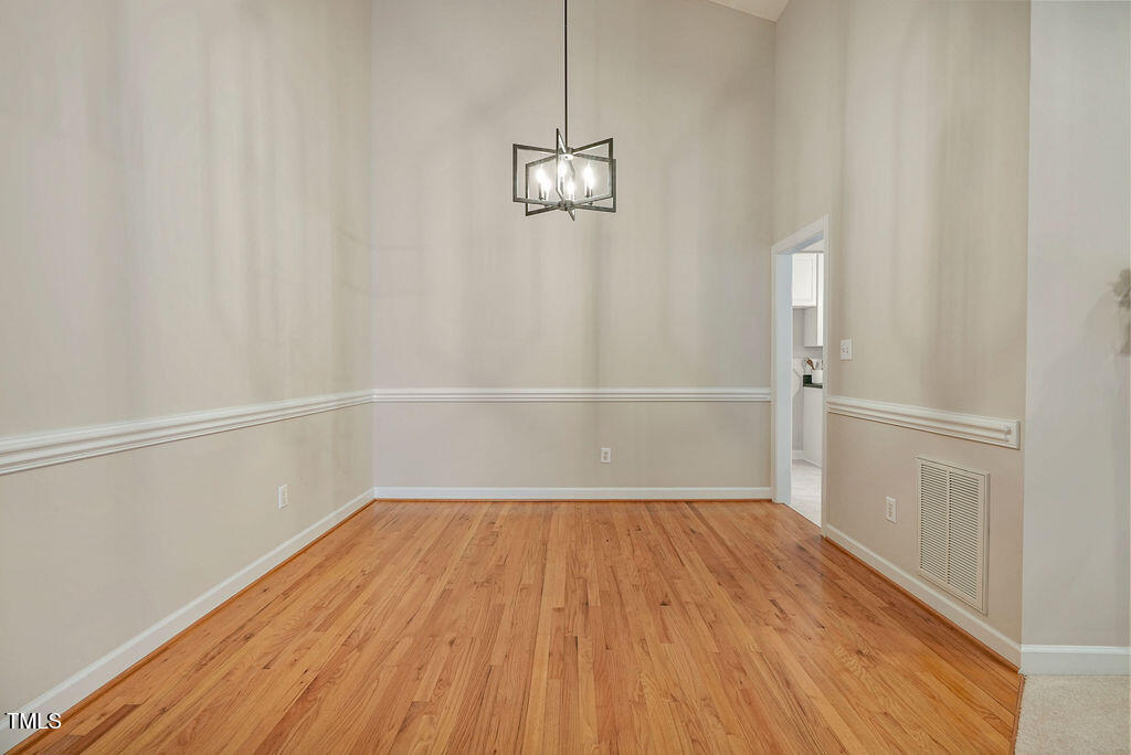 125 Chimney Rise Drive Cary, NC 27511 - Photo 7 of 40 125chimney-88