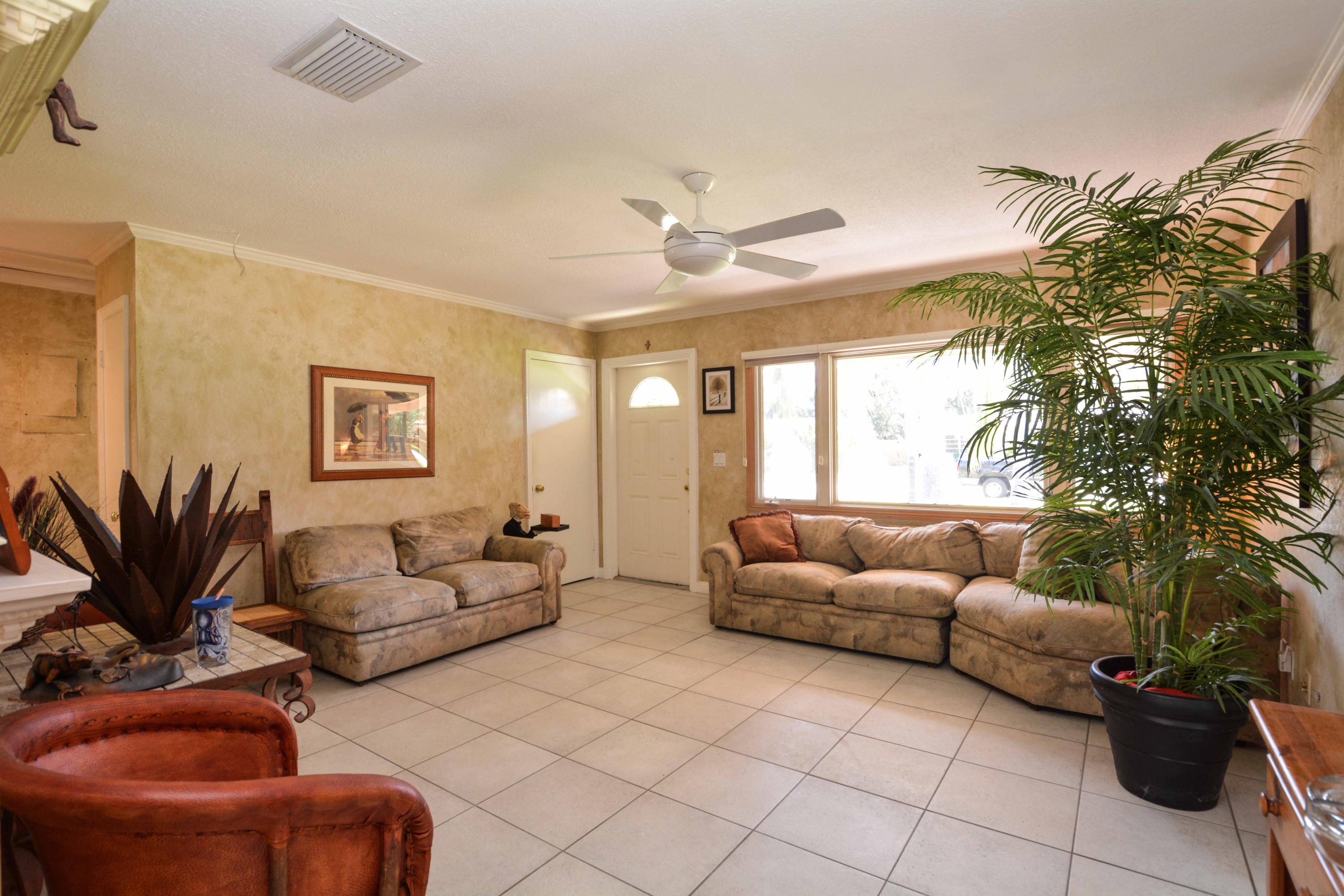 235 Northwest 6th Street Boca Raton, FL 33432 - Photo 31 of 31 235NW6StBocaRatonFL (29 of 29)