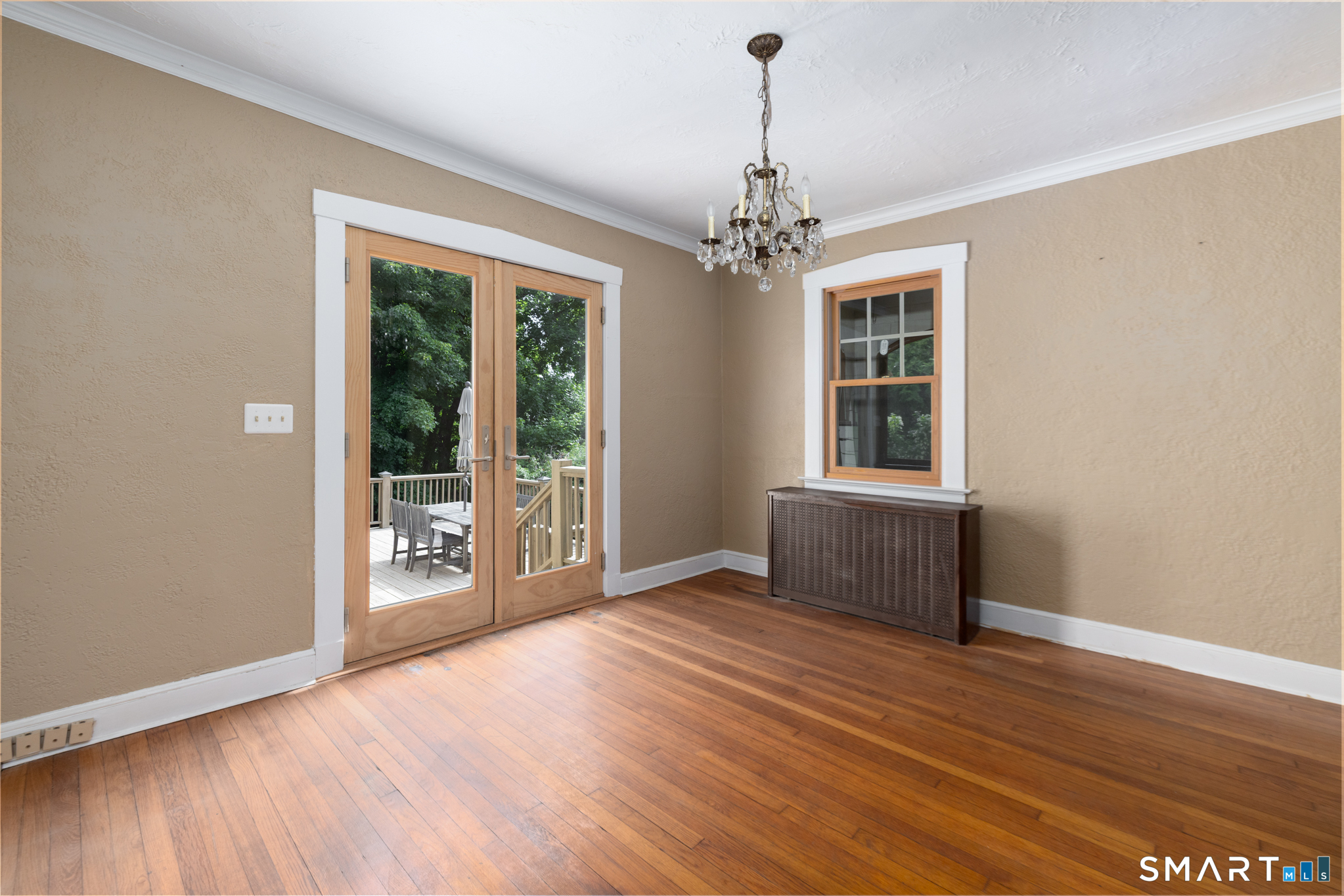 127 Roger Road New Haven, CT 06515 - Photo 15 of 40