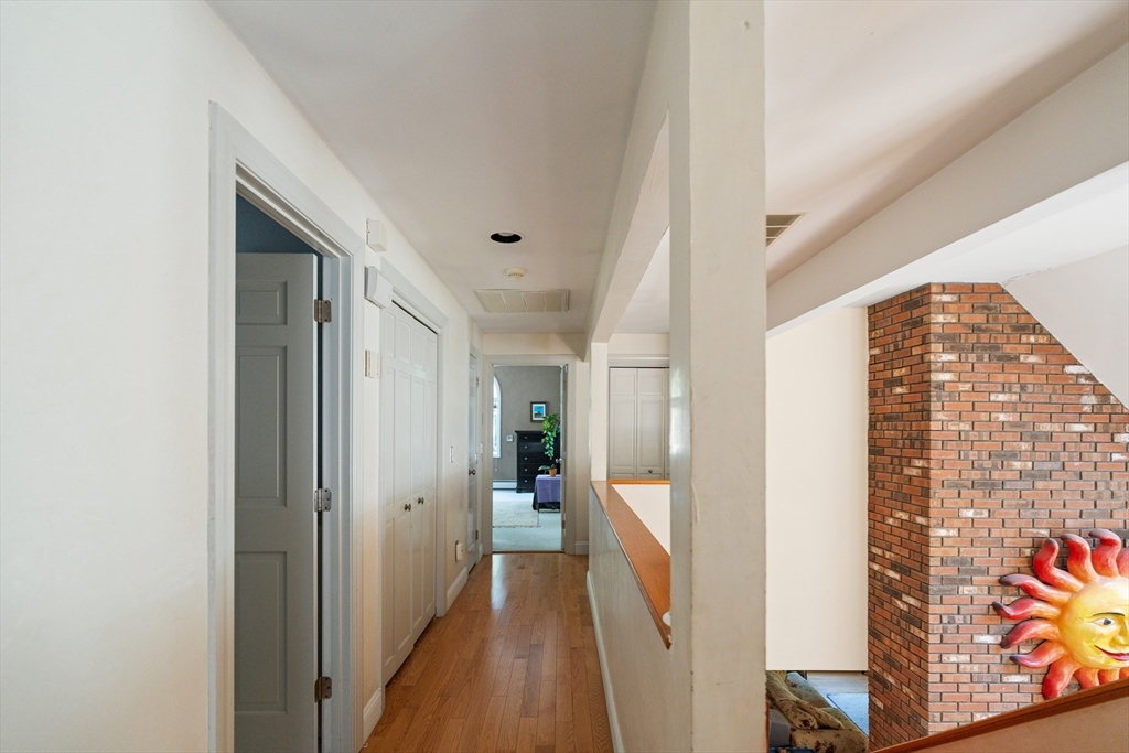 39 Stuart Road Rochester, MA 02770 - Photo 16 of 32 Gallery Image 16