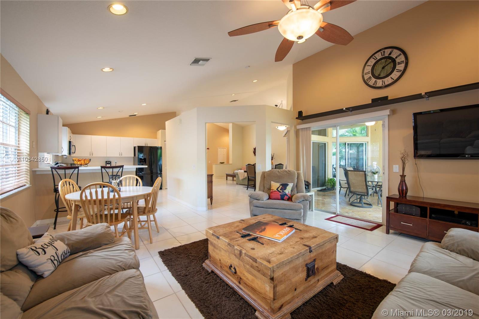 545 Slippery Rock Road Weston, FL 33327 - Photo 14 of 31 Gallery Image 14