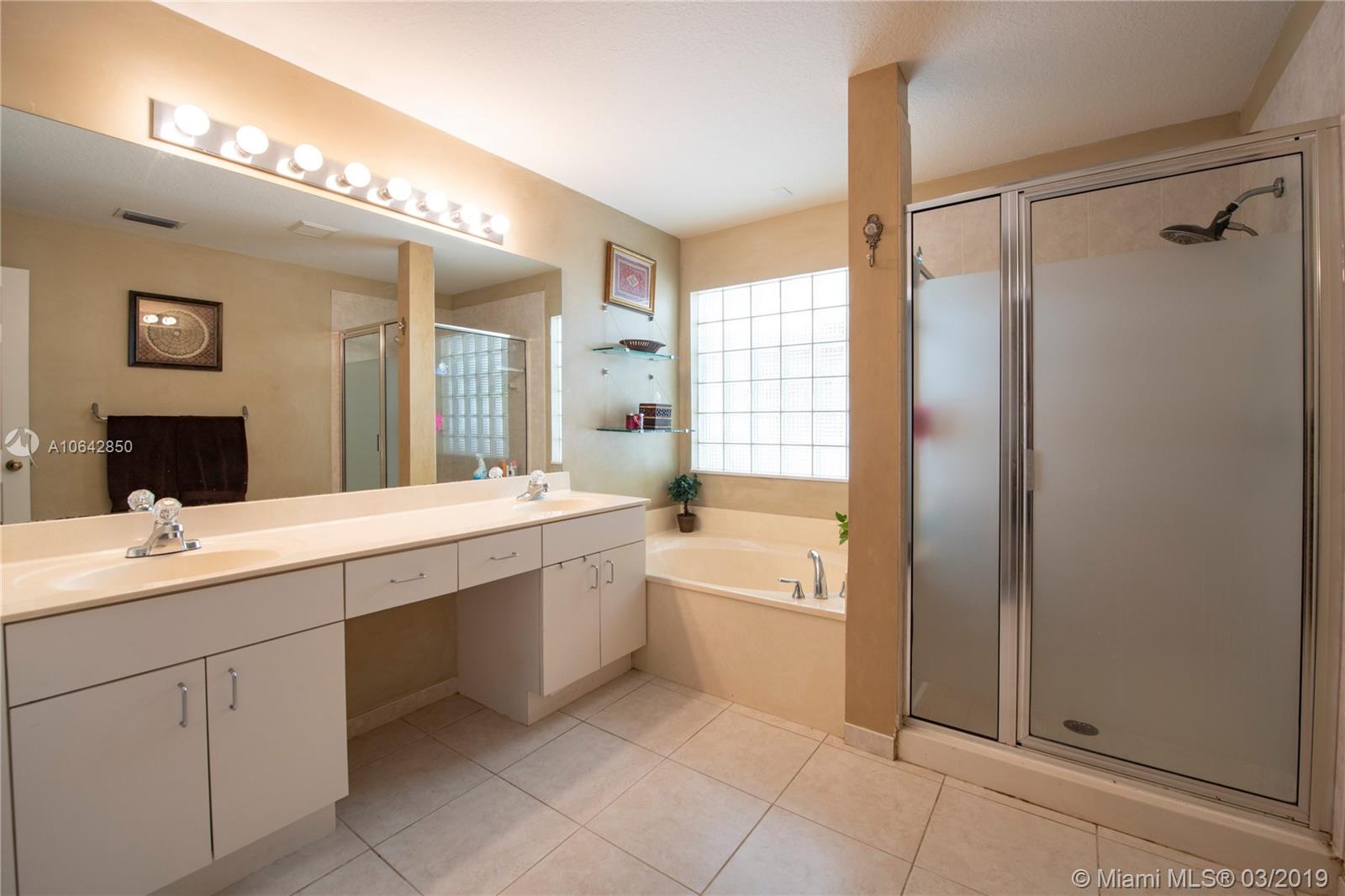 545 Slippery Rock Road Weston, FL 33327 - Photo 19 of 31 Gallery Image 19