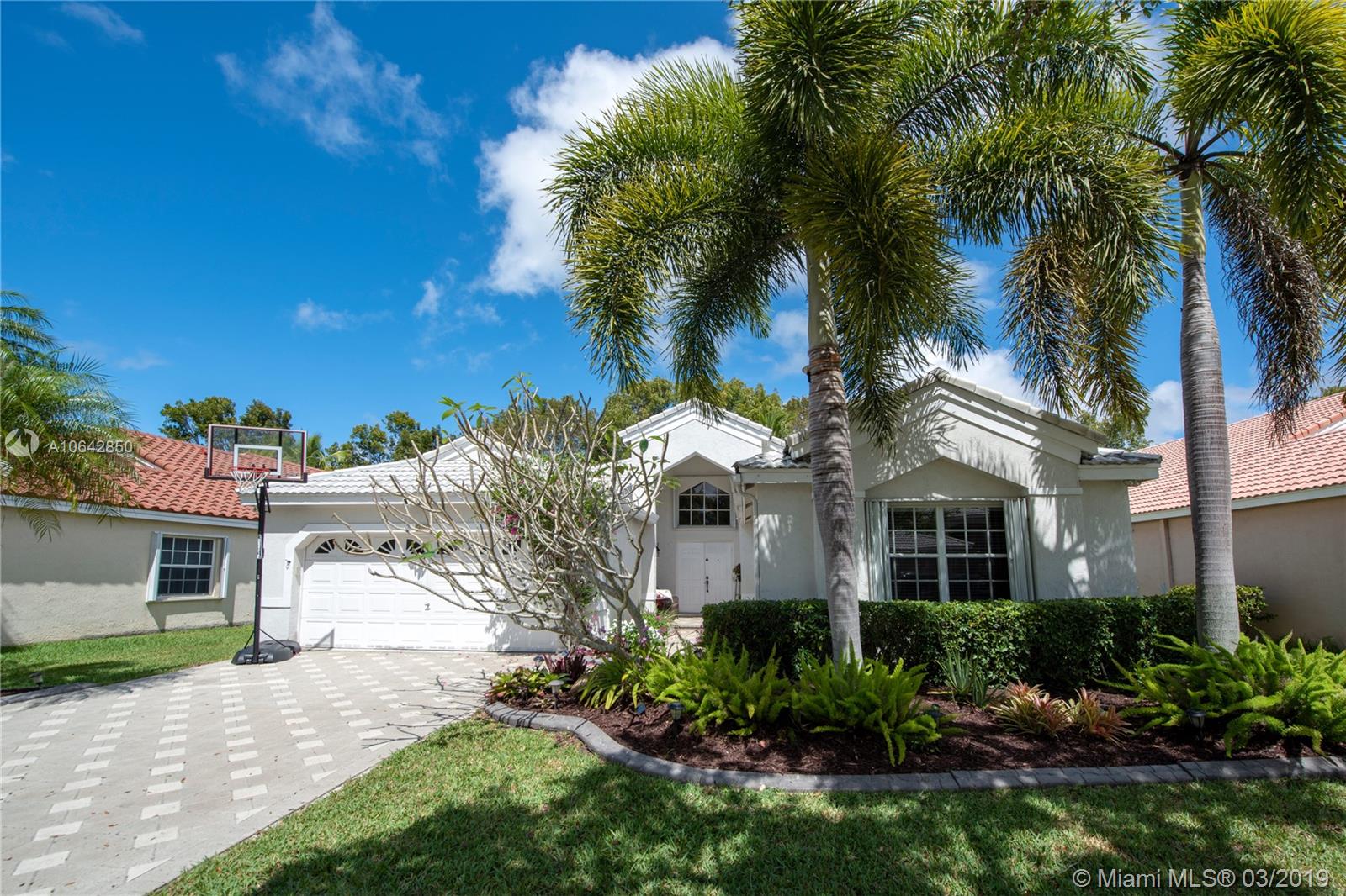 545 Slippery Rock Road Weston, FL 33327 - Photo 3 of 31 Gallery Image 3
