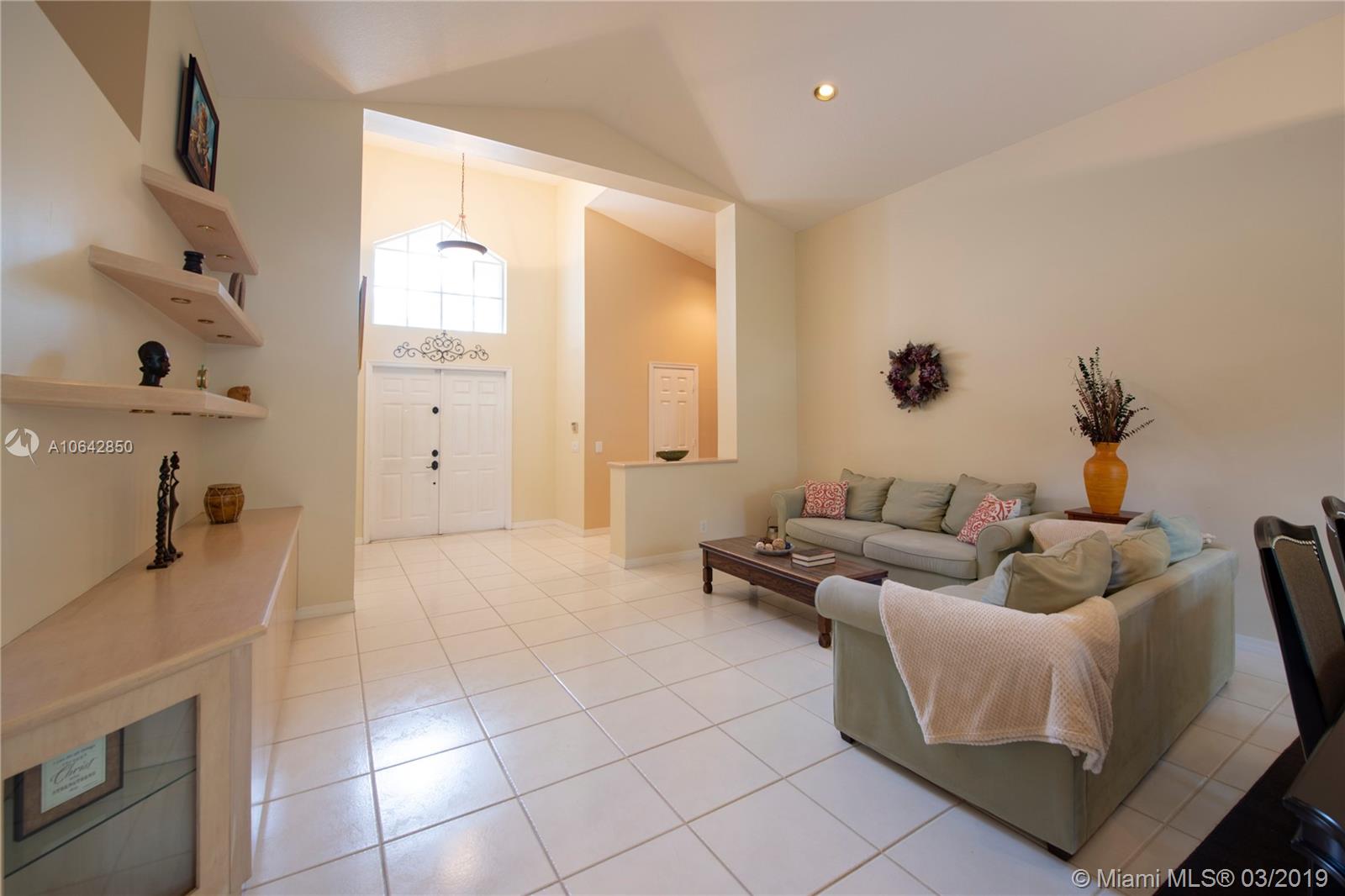 545 Slippery Rock Road Weston, FL 33327 - Photo 6 of 31 Gallery Image 6