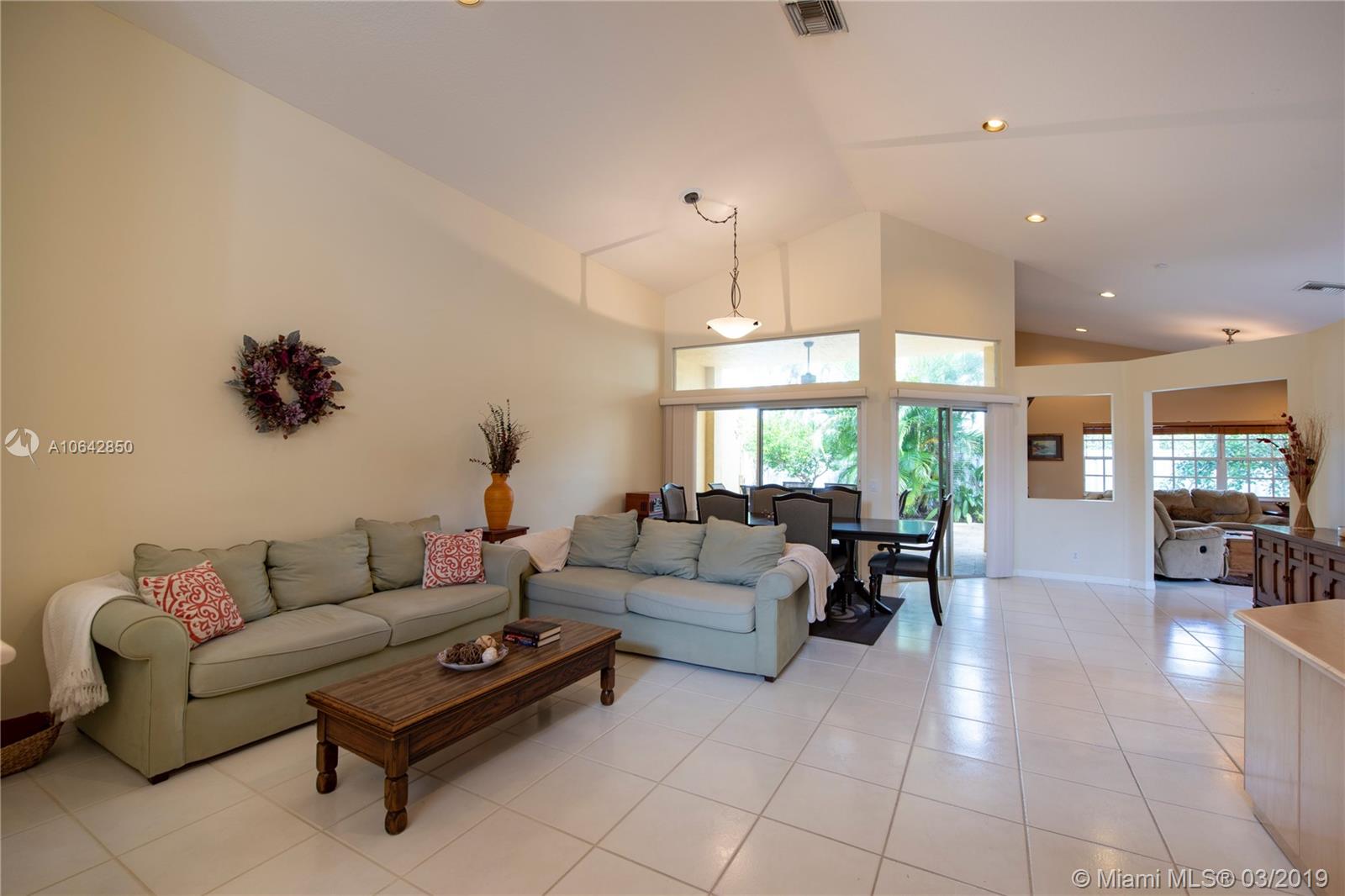 545 Slippery Rock Road Weston, FL 33327 - Photo 7 of 31 Gallery Image 7