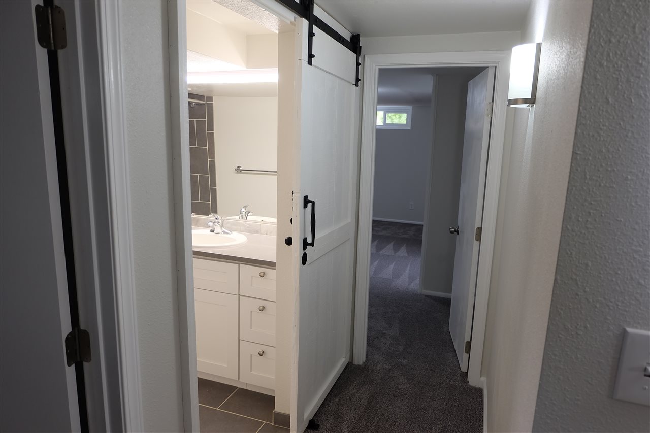 1510 South Bowdish Road Spokane Valley, WA 99206 - Photo 14 of 20 Gallery Image 14