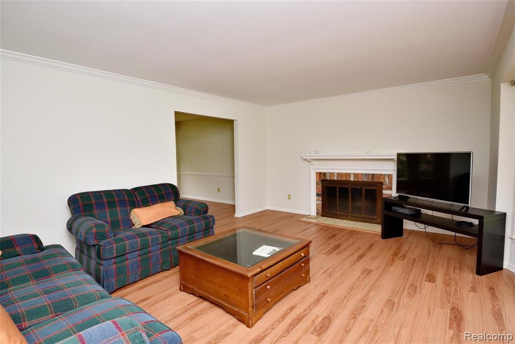 19501 Waltham Road Beverly Hills, MI 48025 - Photo 7 of 30