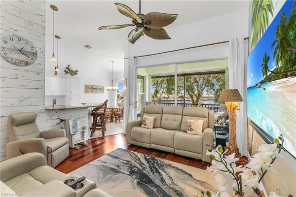 $469,000 | 275 Cays Drive, Unit 2208, Naples, FL 34114