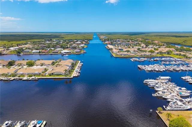 $486,900 | 275 Cays Drive, Unit 2208, Naples, FL 34114