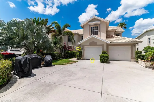 $486,900 | 275 Cays Drive, Unit 2208, Naples, FL 34114