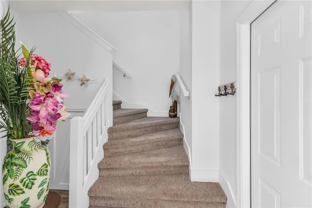 $486,900 | 275 Cays Drive, Unit 2208, Naples, FL 34114