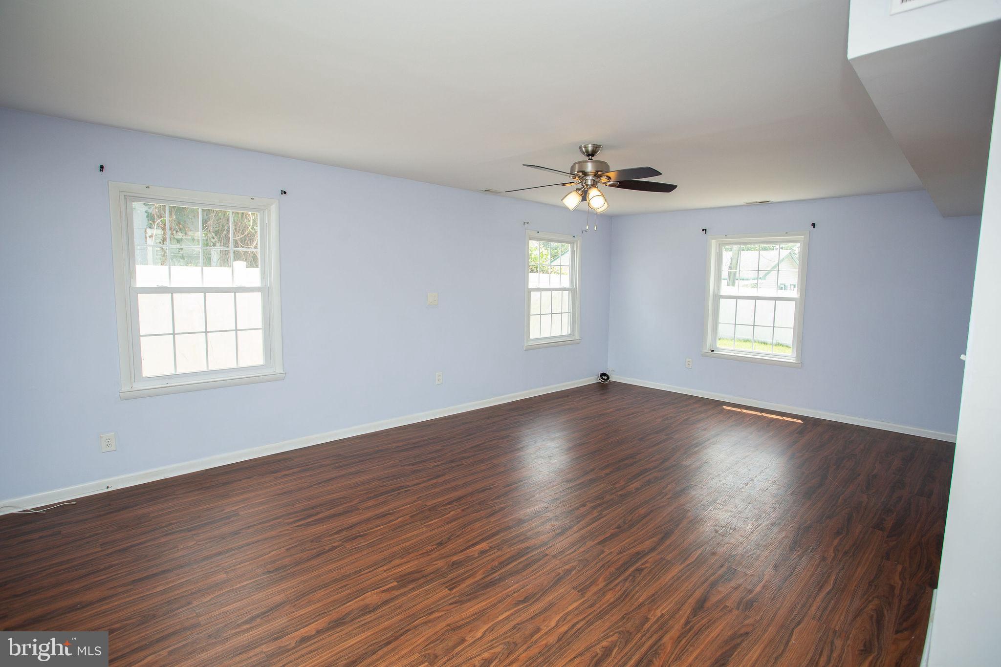 27 Bendix Lane Willingboro, NJ 08046 - Photo 4 of 49