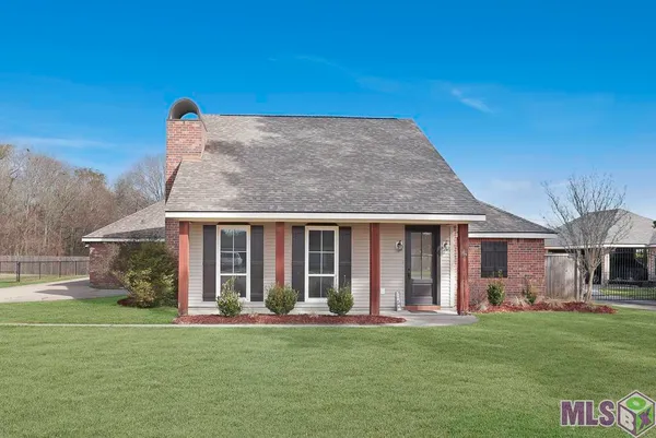 $300,000 | 12035 Arrowood Avenue, Baton Rouge, LA 70818