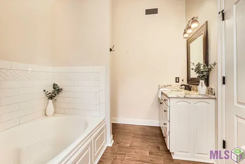 $315,000 | 12035 Arrowood Avenue, Baton Rouge, LA 70818