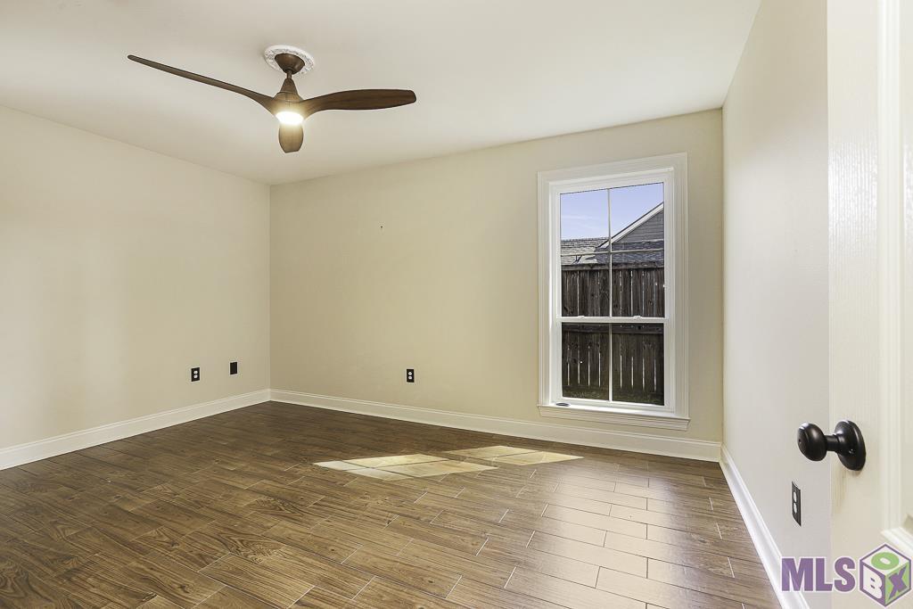 12035 Arrowood Avenue Baton Rouge, LA 70818 - Photo 19 of 26 Bedroom