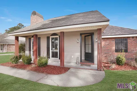 $315,000 | 12035 Arrowood Avenue, Baton Rouge, LA 70818