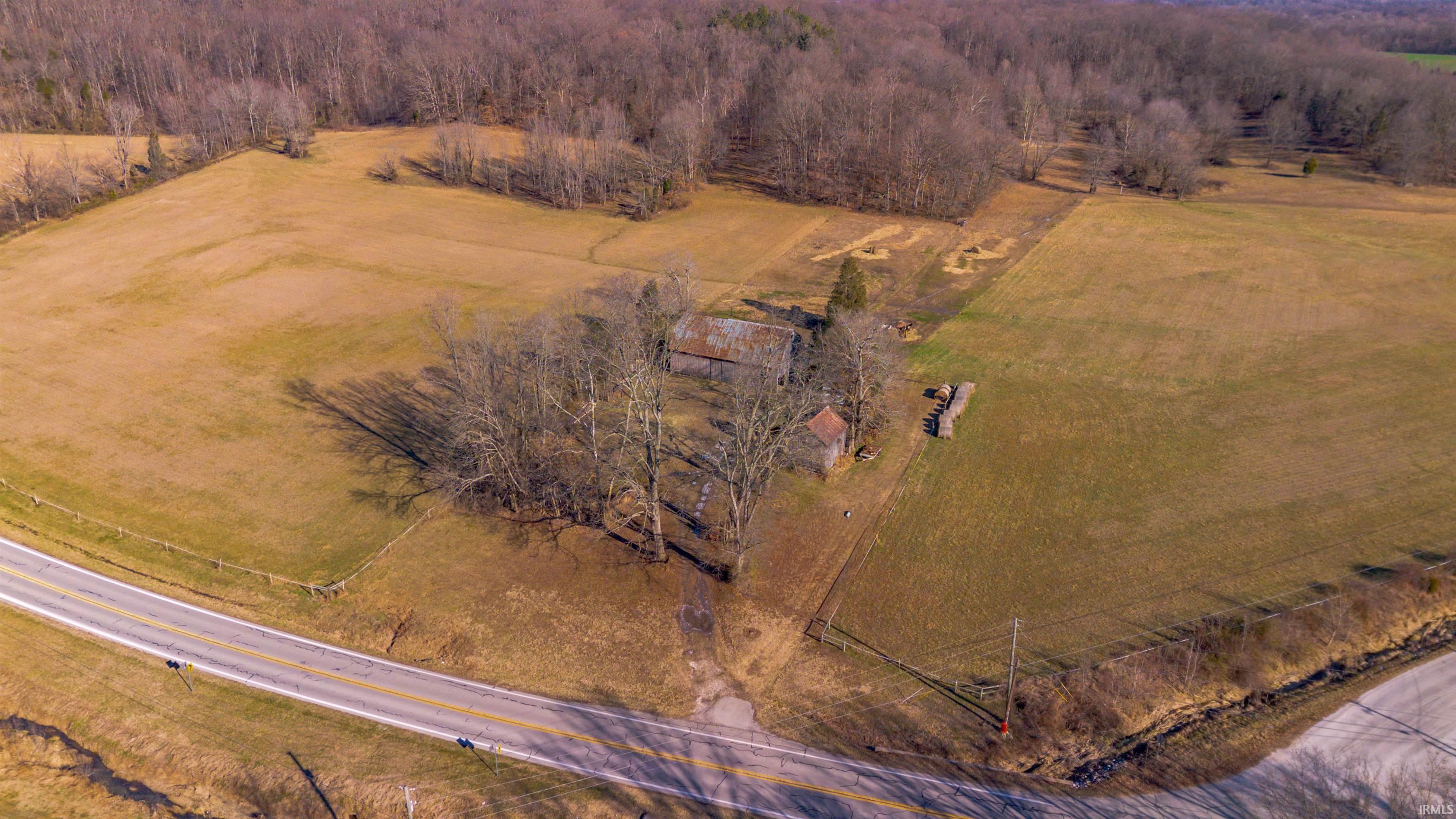 545 Sr Evanston, IN 47531 - Photo 2 of 36