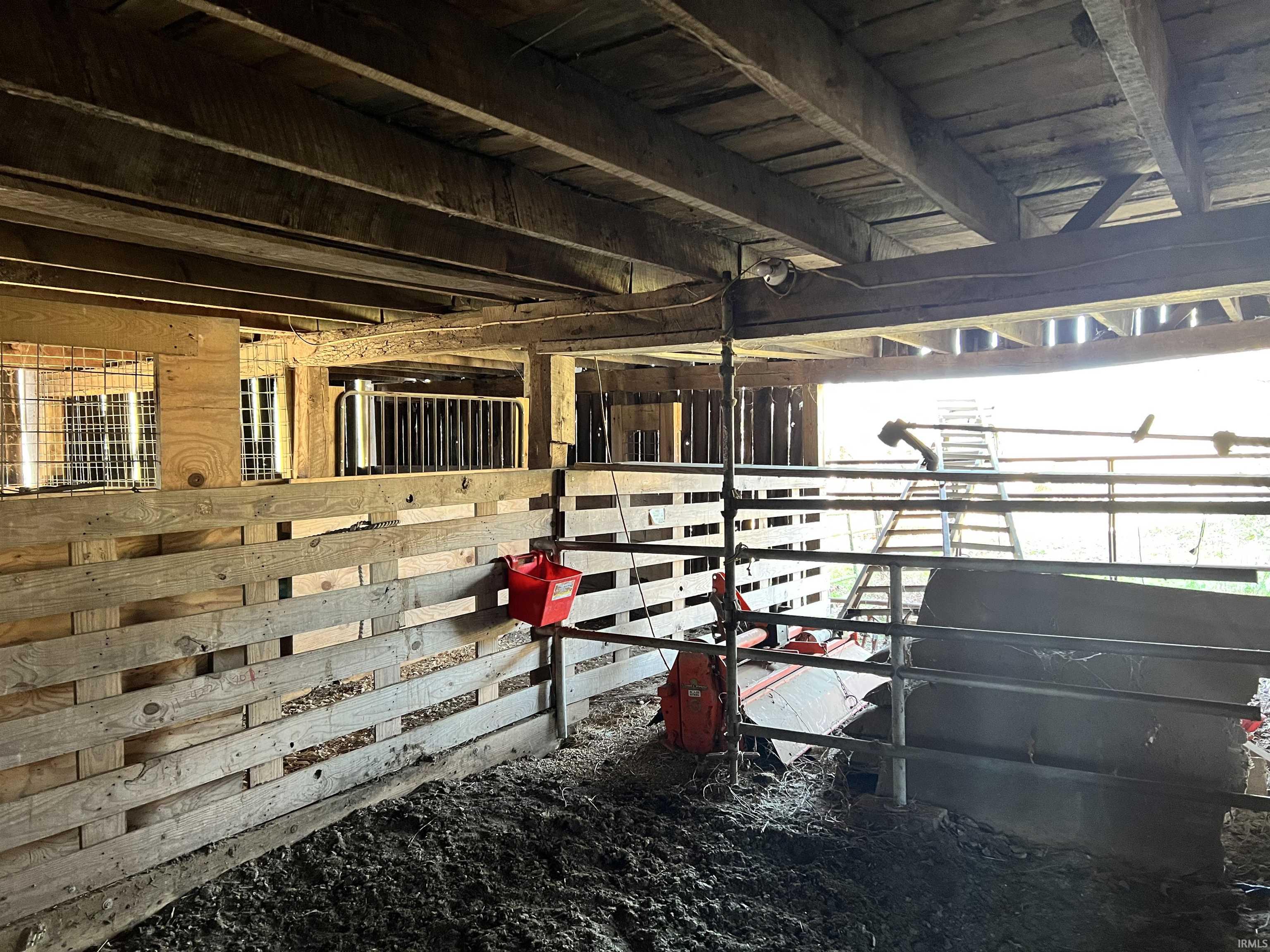 545 Sr Evanston, IN 47531 - Photo 10 of 36