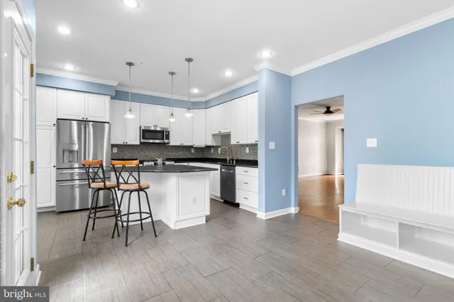 $870,000 | 13802 Lambertina Place, Rockville, MD 20850