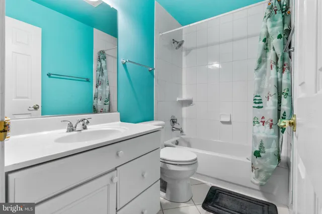 $870,000 | 13802 Lambertina Place, Rockville, MD 20850