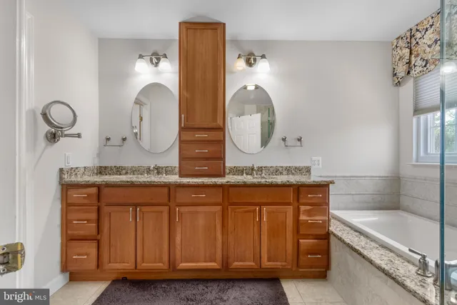 $870,000 | 13802 Lambertina Place, Rockville, MD 20850