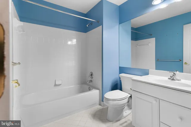 $870,000 | 13802 Lambertina Place, Rockville, MD 20850