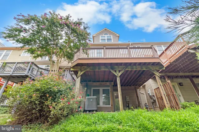 $870,000 | 13802 Lambertina Place, Rockville, MD 20850