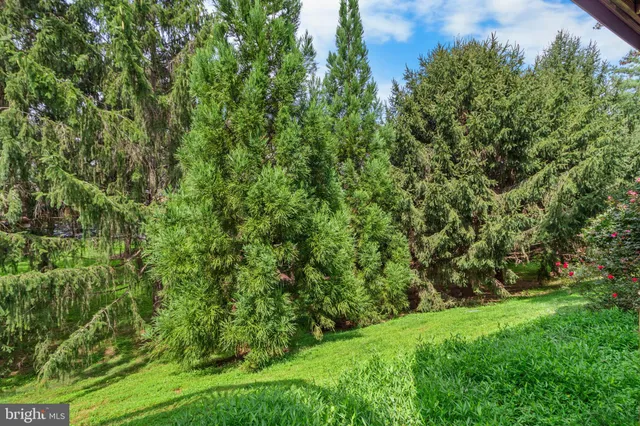 $870,000 | 13802 Lambertina Place, Rockville, MD 20850