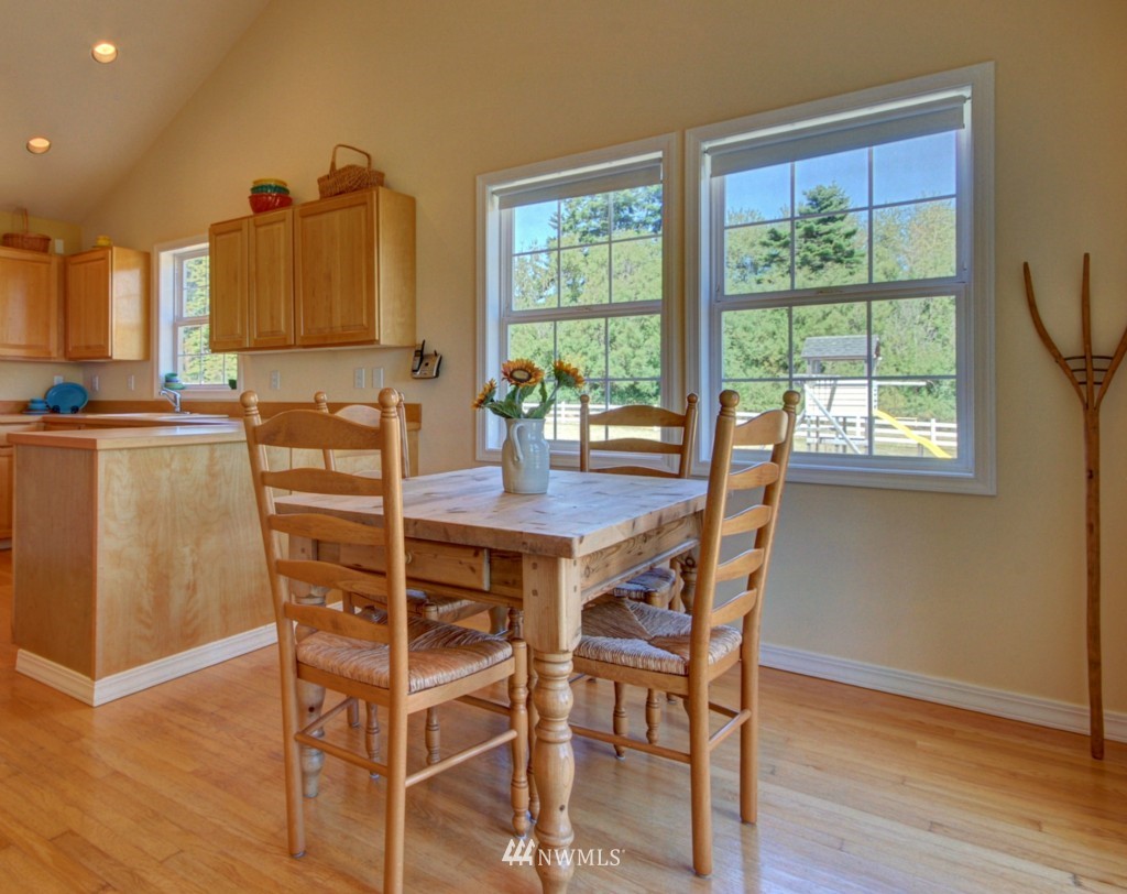 975 Engle Road Coupeville, WA 98239 - Photo 13 of 25 Gallery Image 13