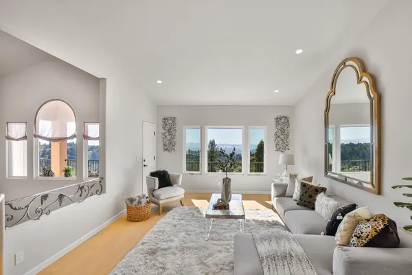 $2,480,000 | 15 Serramar Drive, Oakland, CA 94611