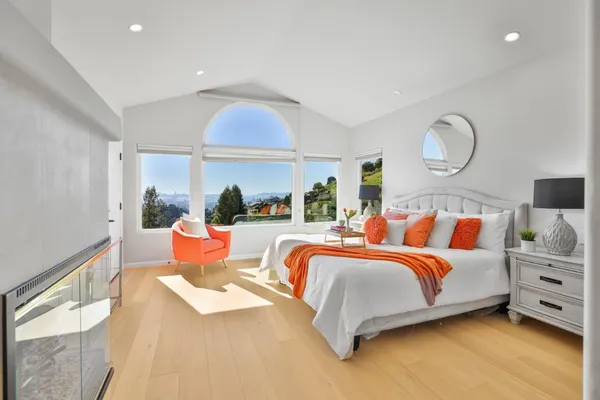 $2,480,000 | 15 Serramar Drive, Oakland, CA 94611