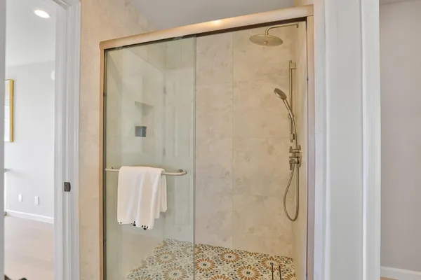 $2,480,000 | 15 Serramar Drive, Oakland, CA 94611